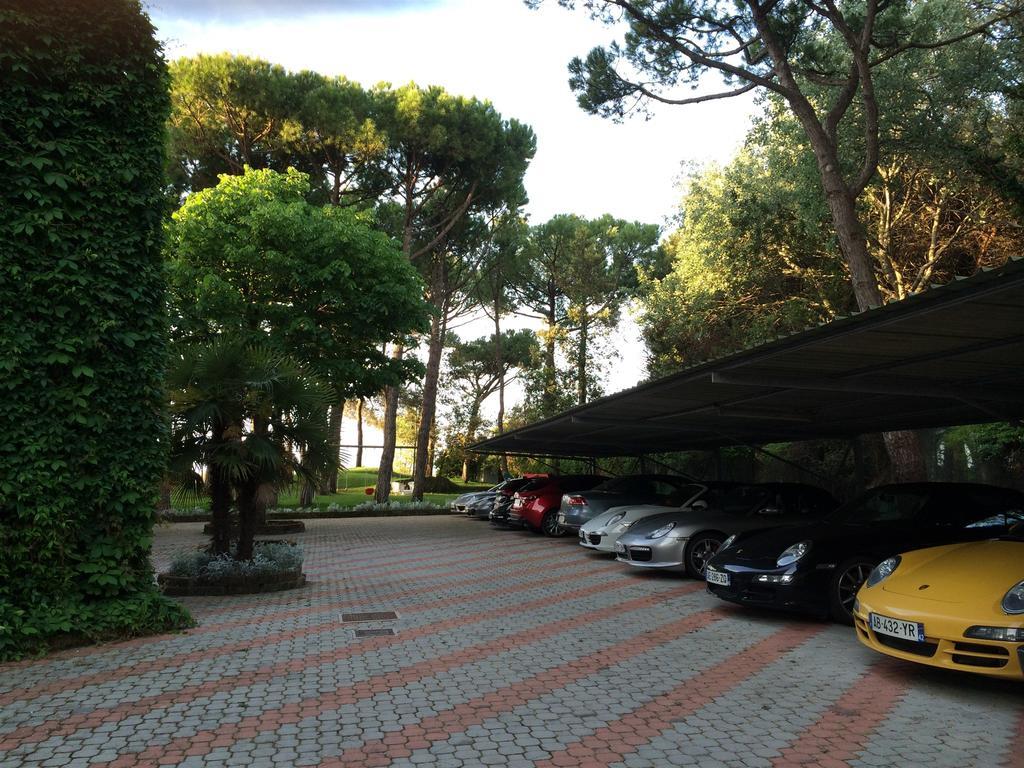 Hotel Beau Rivage Pineta Lido di Jesolo Zewnętrze zdjęcie